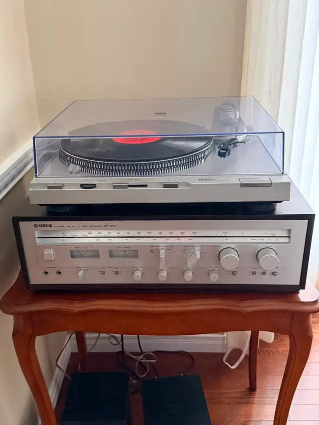 Stereo System including Receiver, Turntable and speakers | Stereo ...
