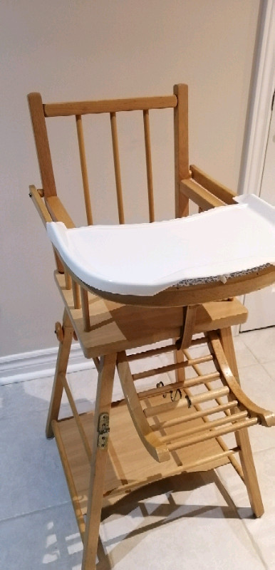 Wooden high chair, dual use in Feeding & High Chairs in Mississauga / Peel Region - Image 2