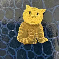 10K Gold Cat Pendant 