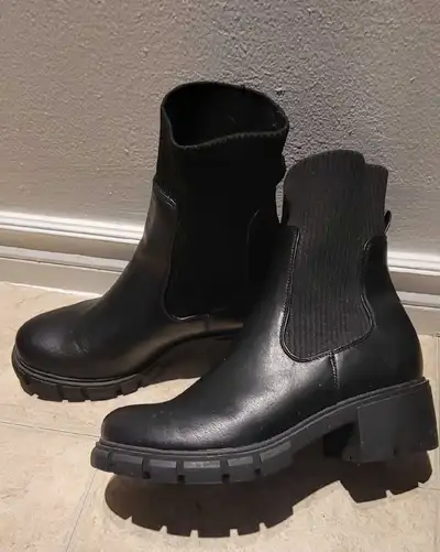 Boots angle size 41, View more