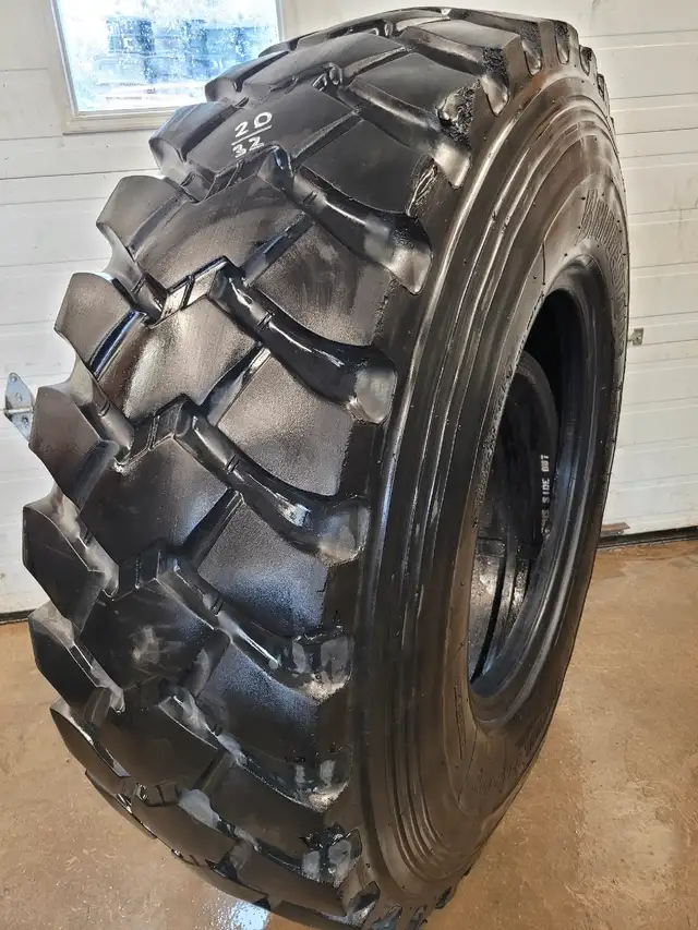 Michelin XZL , XML, XL's Off road Military tires in Heavy Equipment Parts & Accessories in Winnipeg - Image 9