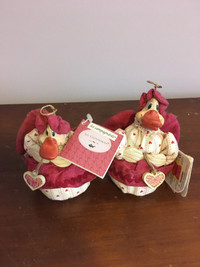 NWT - 2PCS - VINTAGE RUSS GIFTWARE DUCK ANGEL ORNAMENTS 