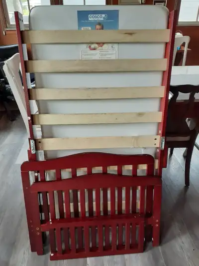 Comes with mattress and frame