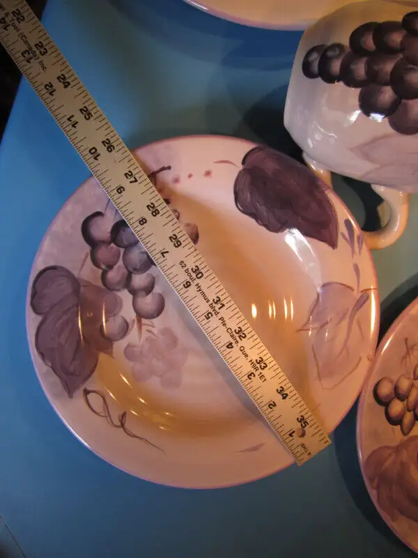 Hand painted dishes in Kitchen & Dining Wares in Nelson - Image 9