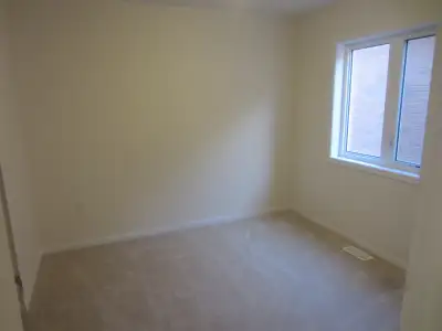 Room for rent at James Snow/Main Street, Milton