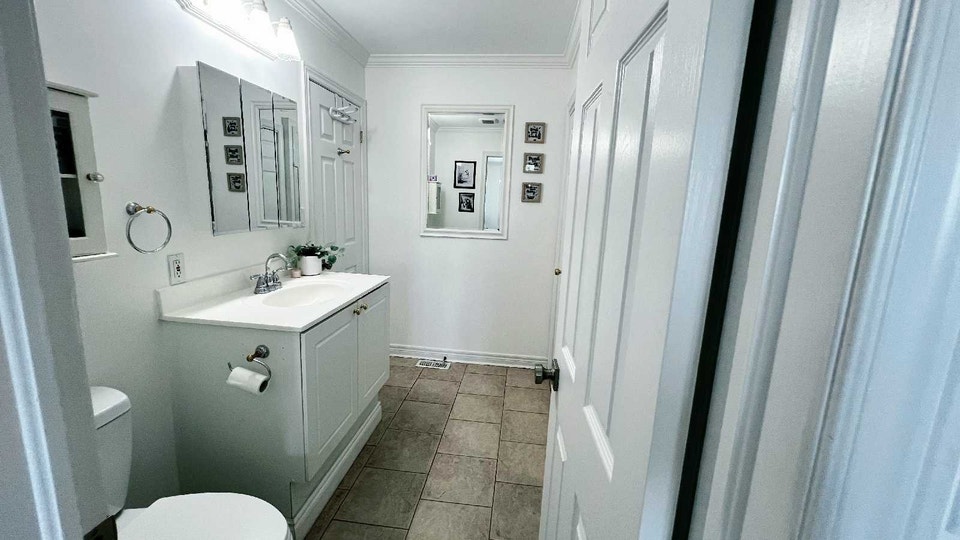 3 Bedroom, 2 Bathroom Bungalow Style Townhome for Rent 4