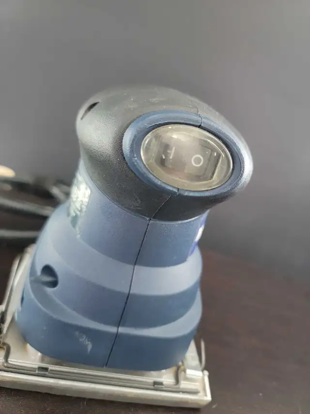 Mastercraft 1/4 Sheet Sander in Power Tools in Calgary - Image 3