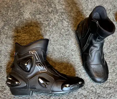 Sidi Boots-motorcycle size 11 men's, View more