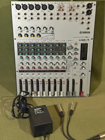 Yamaha Mixing Board MW12CX, View more
