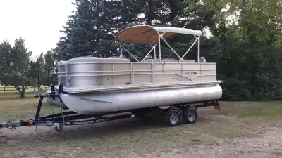 2013 Sylvan pontoon with livewell, canvass privacy port a potty, stainless marine barbeque, high end...