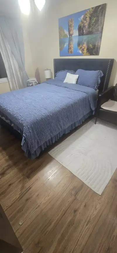 Private Room for Rent in Barrhaven – 5 minutes from Costco Private room available for rent in a quie...