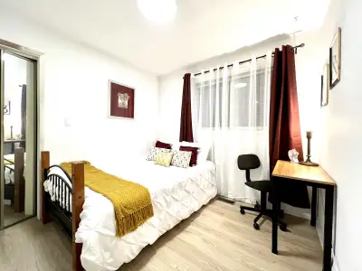 A bright, clean, and spacious private room is now available in a quiet, welcoming home – ideal for a...