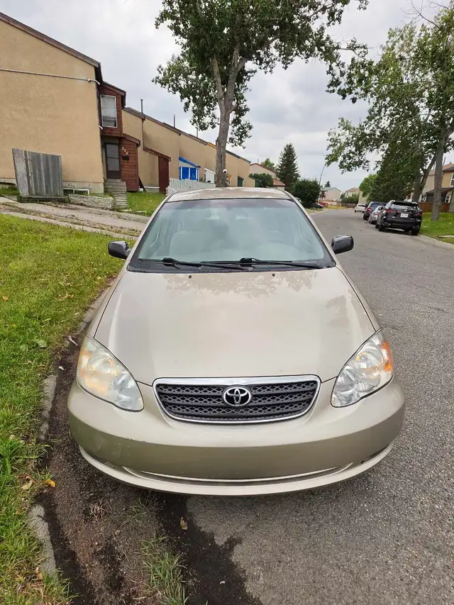 2005 Toyota Corolla CE 