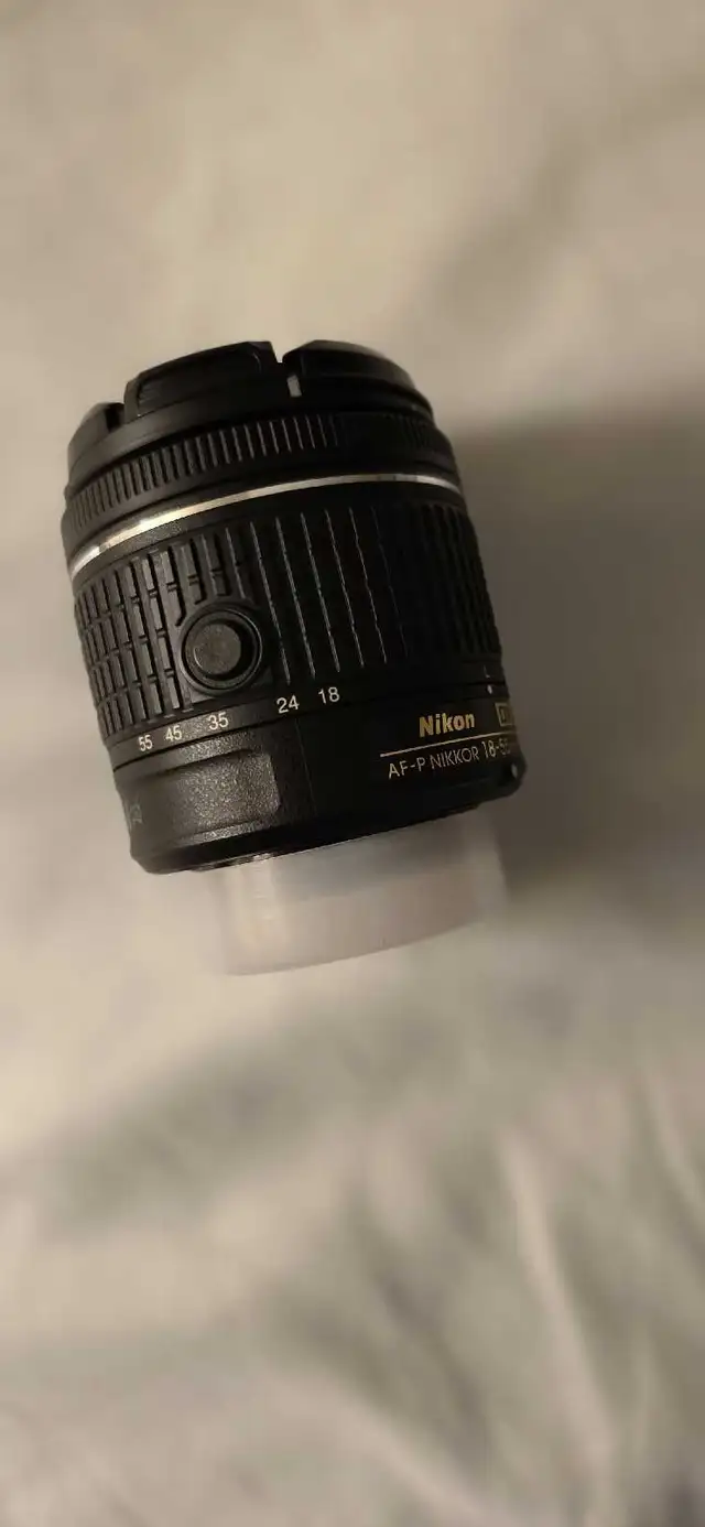 Nikon D3500 DSLR Camera in Cameras & Camcorders in City of Halifax - Image 4