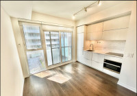 Modern 1 Bed 2 Bath Condo Downtown Waterfront w/Murphy Bed