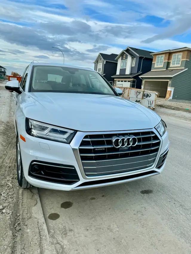 2018 Audi Q5 in Cars & Trucks in Calgary - Image 7