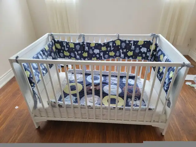 IKEA SOLGUL Crib with mattresses, blank and side cushion. in Cribs in Mississauga / Peel Region - Image 5