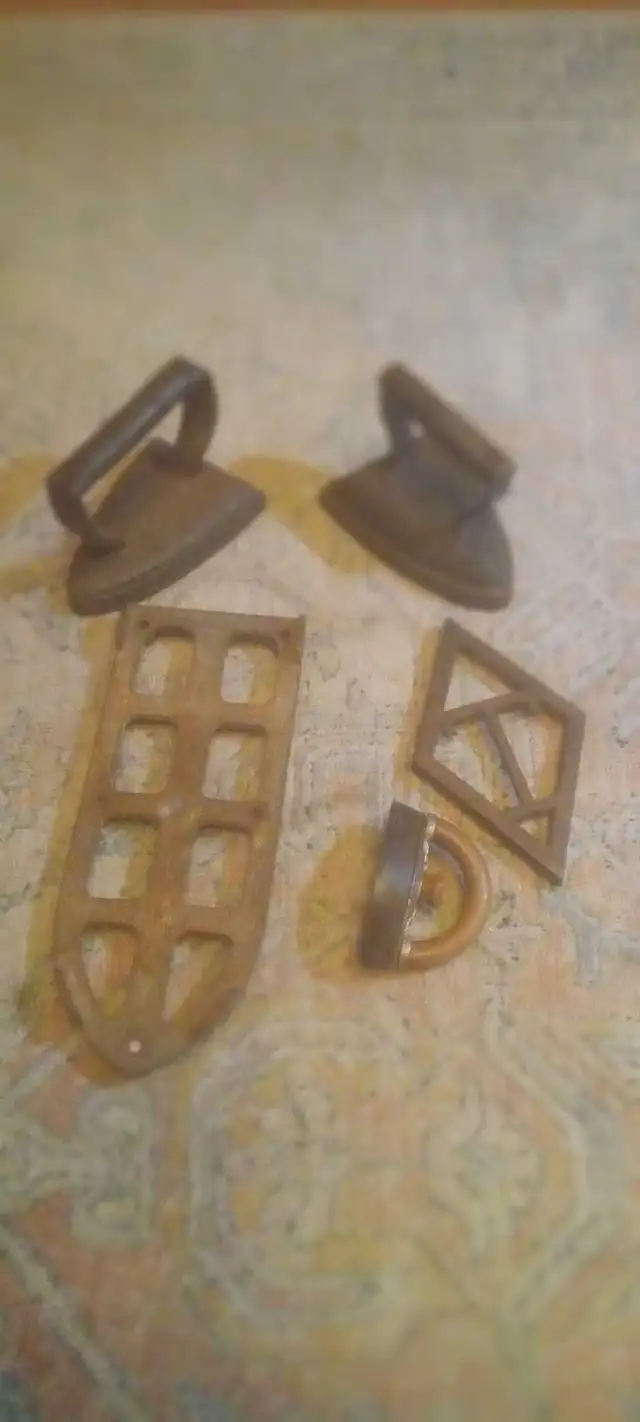 cast irons in Arts & Collectibles in Brantford - Image 2