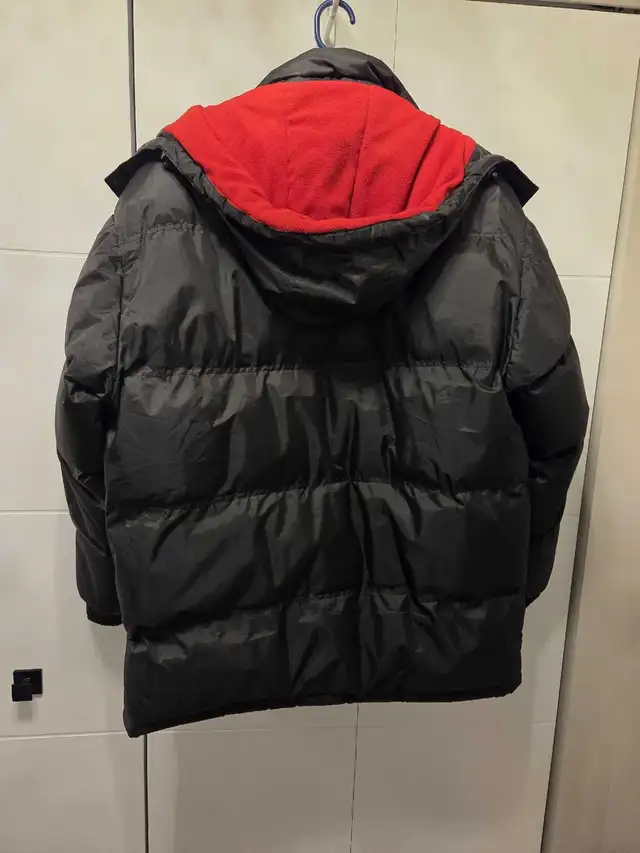 THRE3 Puffer Jacket in Men's in Laval / North Shore - Image 5