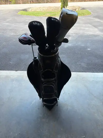 Golf set with bag, View more
