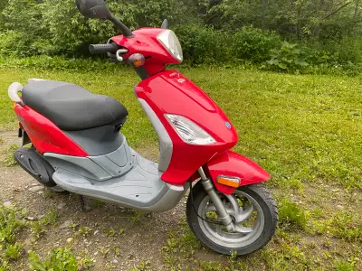 2900 km 2007 Piaggio fly 4 temps