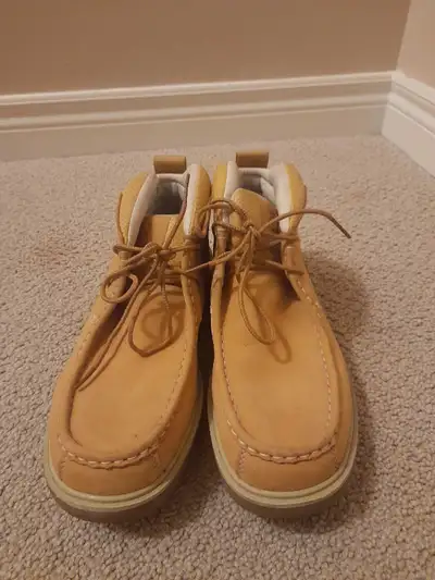 Timberland men's boots size 10, View more
