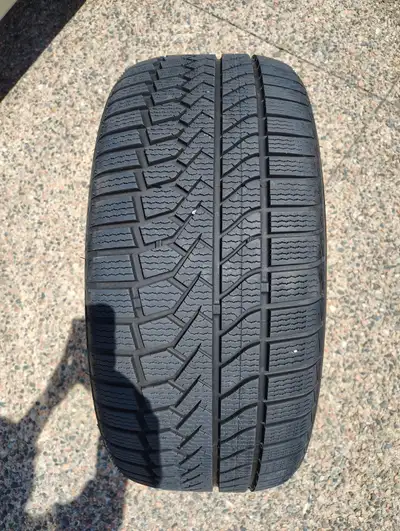 READ AD BEFORE MESSAGING Don't ask if this is still available Set of four used 235/40R19 Westlake Z-...