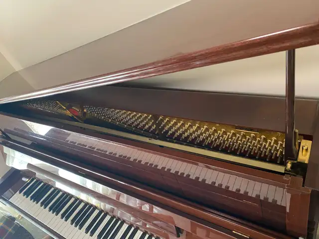 Schimmel Upright Piano – German-Made in Pianos & Keyboards in City of Toronto - Image 8