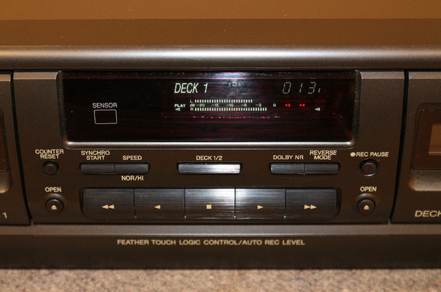 Technics RS-TR180 - Dual Auto Reverse Cassette Deck in Stereo Systems & Home Theatre in Saint John - Image 3