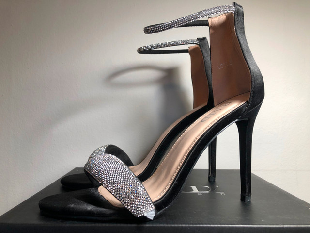 SHOE SALE! - SEXY BLACK RHINESTONE HEELS - size 7 /comfortable in Women's - Shoes in City of Toronto - Image 4
