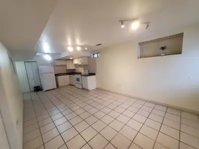 Mississauga Center area, 2 bedrooms walkout basement apartment ground level, near Bristol Rd and Loo...