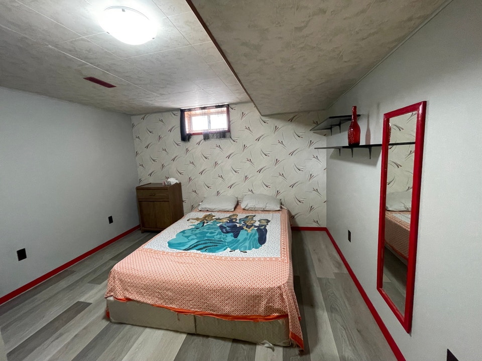 Room for rent in Basement 4
