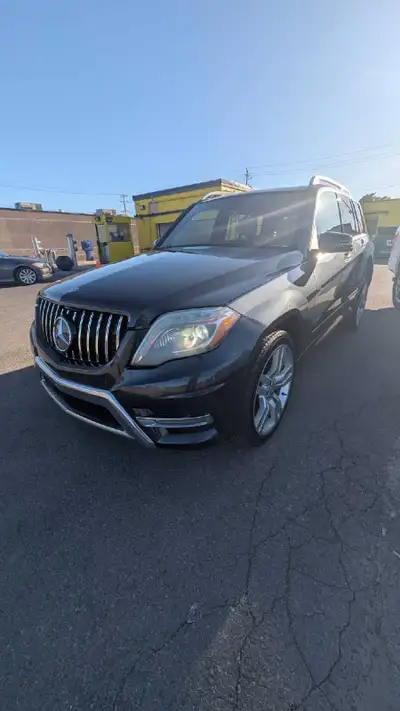Up for sale is a beautiful, dark grey 2015 Mercedes-Benz GLK 250 BlueTEC. Powered by a highly durabl...