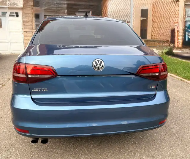Volkswagen Jetta 2016594162858905446401