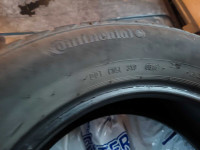 Snow tire 225/65/17