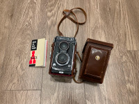 Yashica Model A Camera + Leather Case + Pamphlet Vintage