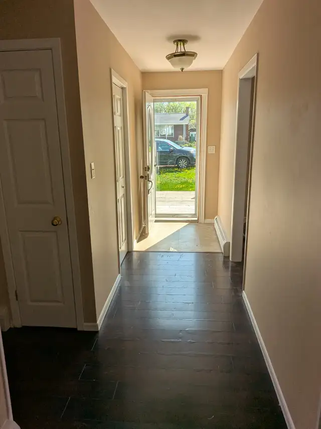 Room for single occupants near QEH All inclusive in Room Rentals & Roommates in Charlottetown - Image 3