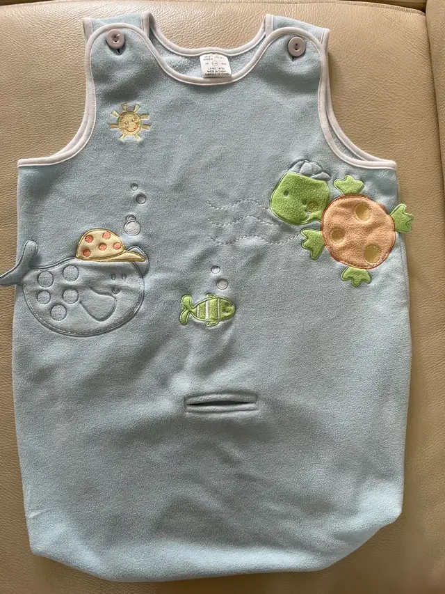 baby Sleep sack - size 0-6 month in Clothing - 0-3 Months in Ottawa - Image 2