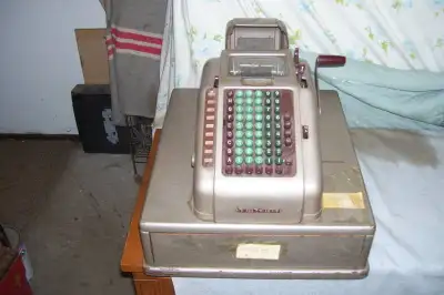 ELECTRIC ANTIQUE CASH REGISTER 1940S ALL STEEL NO BRASS OR WOOD, View more