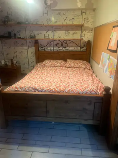 Room /furnished /inclusive/MALE student