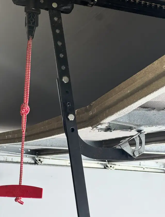garage Door and opener installation and repairs ☎️6132555012 in Garage Door in Ottawa - Image 8