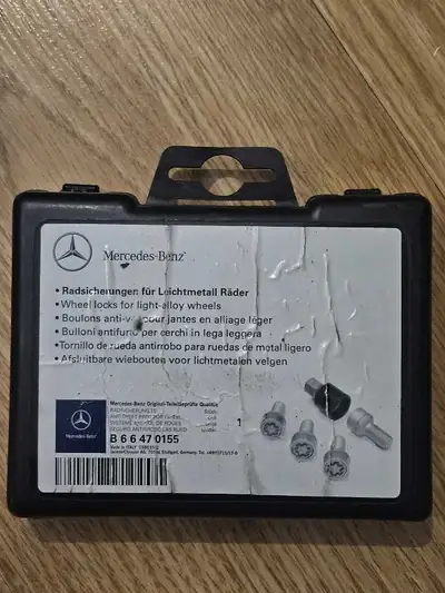 Mercedes-Benz Wheel Locks , View more
