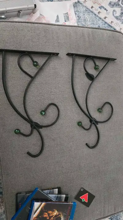 2 Black plant hangers , View more
