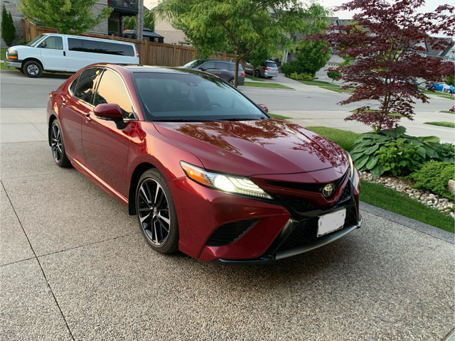 2018 Toyota Camry XSE V6 in Ruby Red Flare Pearl (metallic) in Cars & Trucks in Kitchener / Waterloo - Image 2