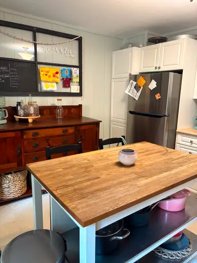 LGE 1 Bedroom Apt in Acton...  for Rent AUG 01/25 $1495/mo
