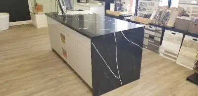 QUARTZ STONE TOPS LARGE SELECTION OF STONE COUNTER TOPS AVAILABLE. CAESARSTONE, LG, HANSTONE, SILEST...
