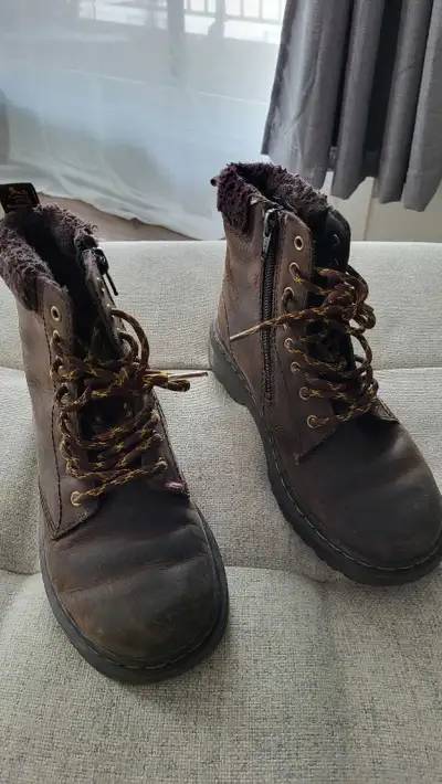 Dr. Martens Bottes us 2 eur 33, View more