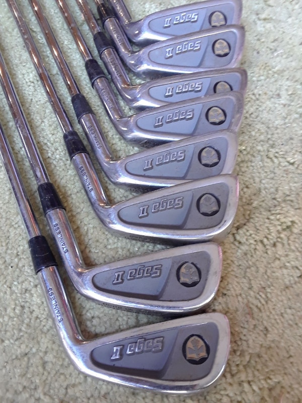 golf clubs..lots must go Golf Kawartha Lakes Kijiji