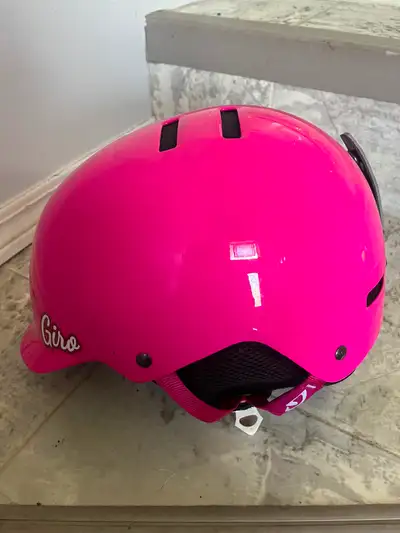 Giro Youth Ski Helmet - medium, View more
