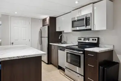 2 bedroom 1.5 bathroom Basement for Rent